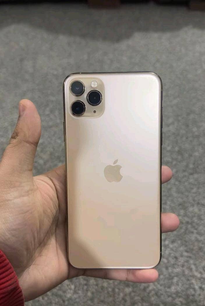 Apple iPhone 11 Pro max 3