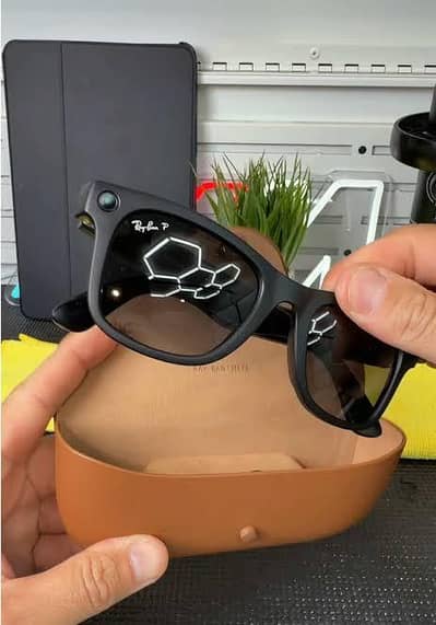 Ray-Ban Meta Smart Glasses - Wayfarer Matte Black POLARIZED