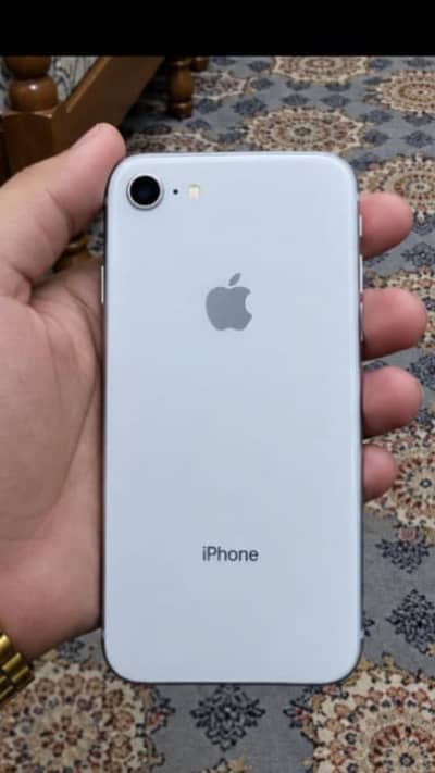 Apple iPhone 8