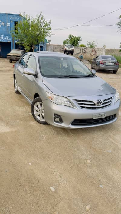 Toyota Corolla Altis 2013