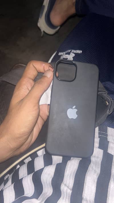 Apple iPhone 14
