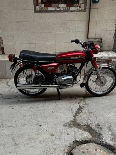 Kawasaki deluxe 100