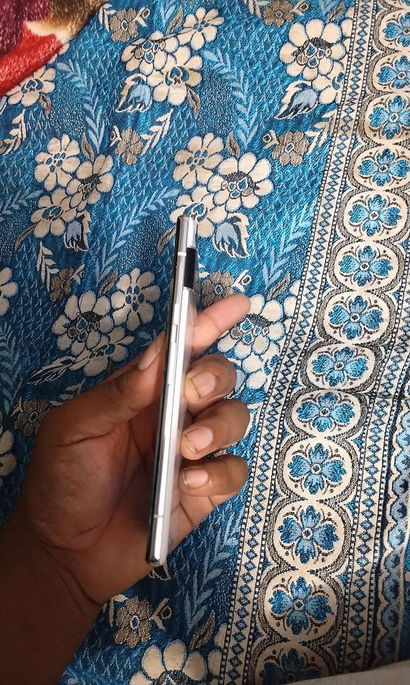 Google pixel 6 Pro 4