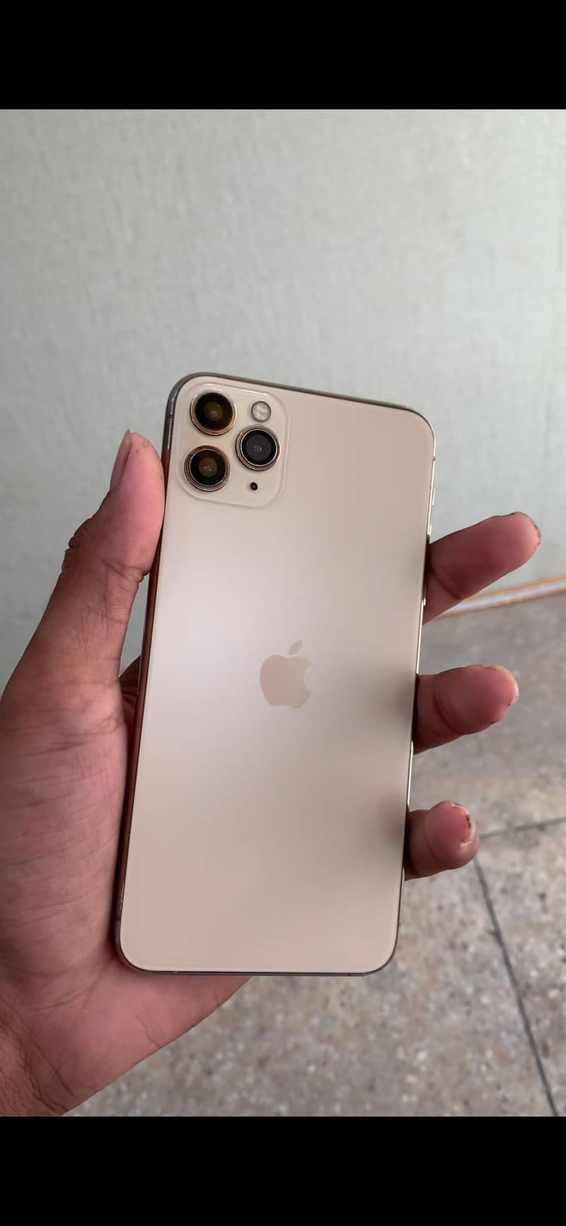 Apple iPhone 11 Pro Max 1