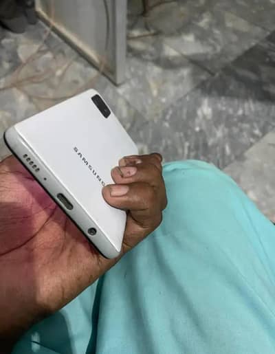Samsung Mobile A51