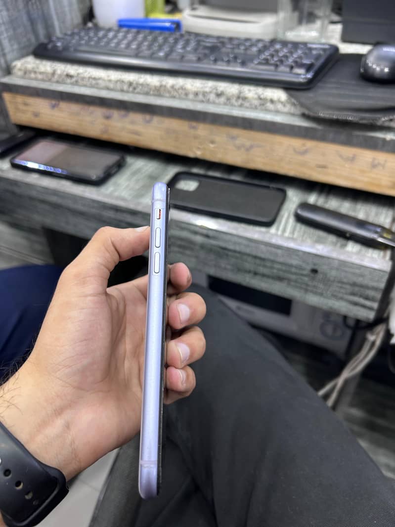 Apple iPhone 11 1