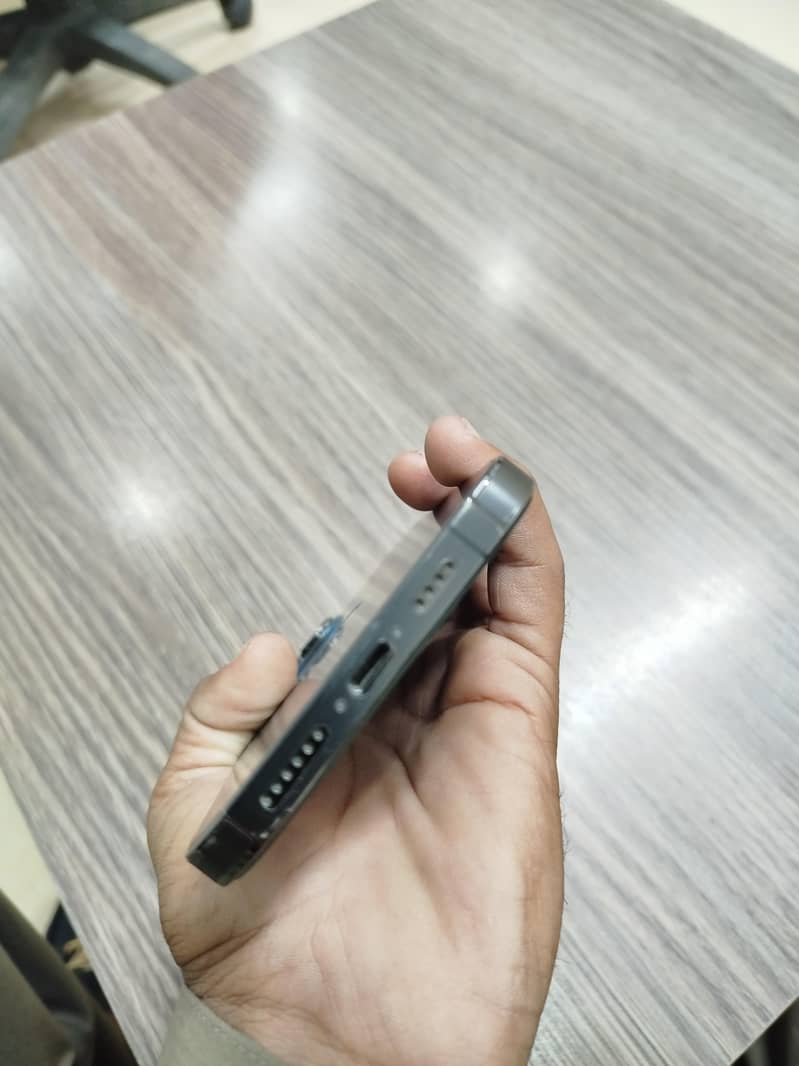 iphone 13pro max 3