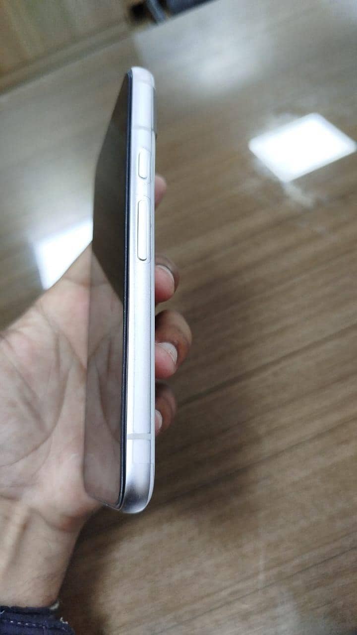 Google Pixel 8a 2