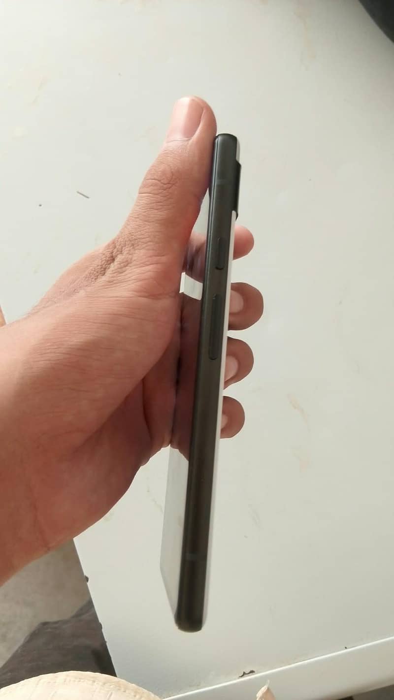 Google Pixel 6a 5