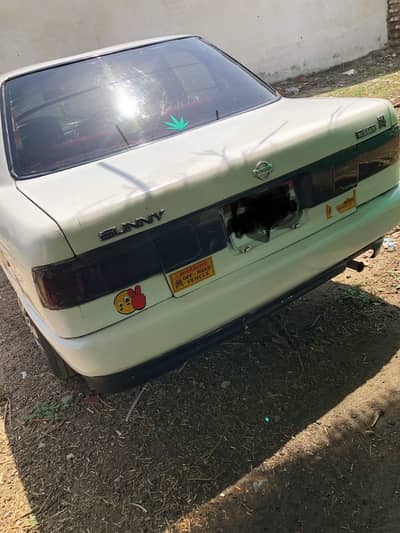 Nissan Sunny 1993