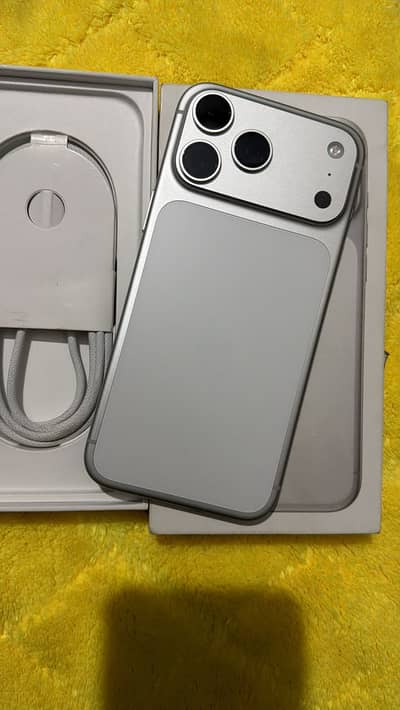 Apple iPhone 17 Pro Max – PTA Approved 512GB
