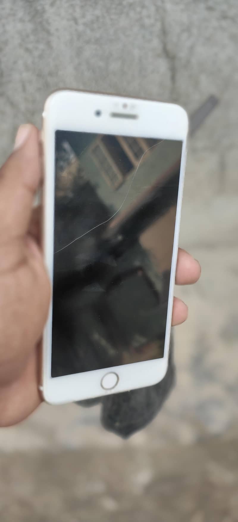 Apple iPhone 7 Plus 0