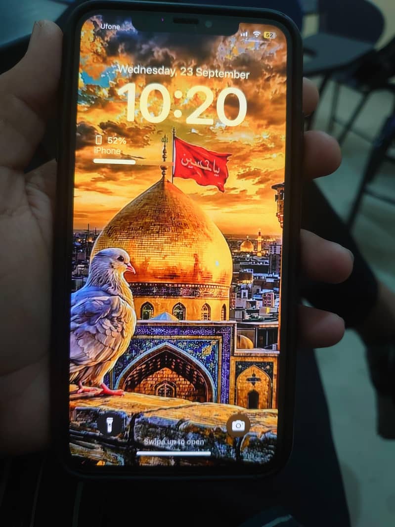 Apple iPhone XS Max 1