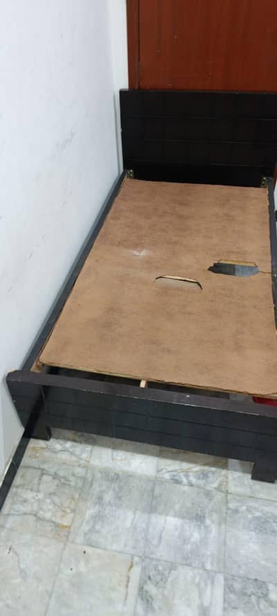 2 single beds in just 20,000