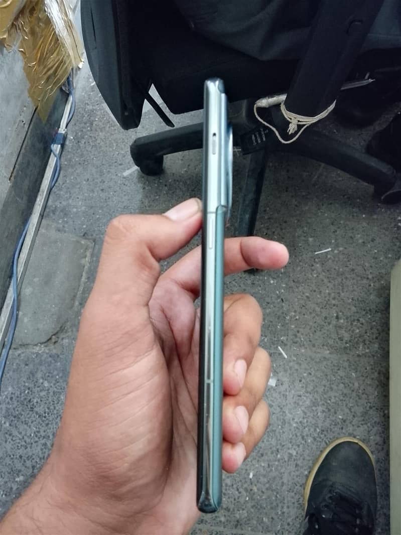 One Plus 11 5G 5