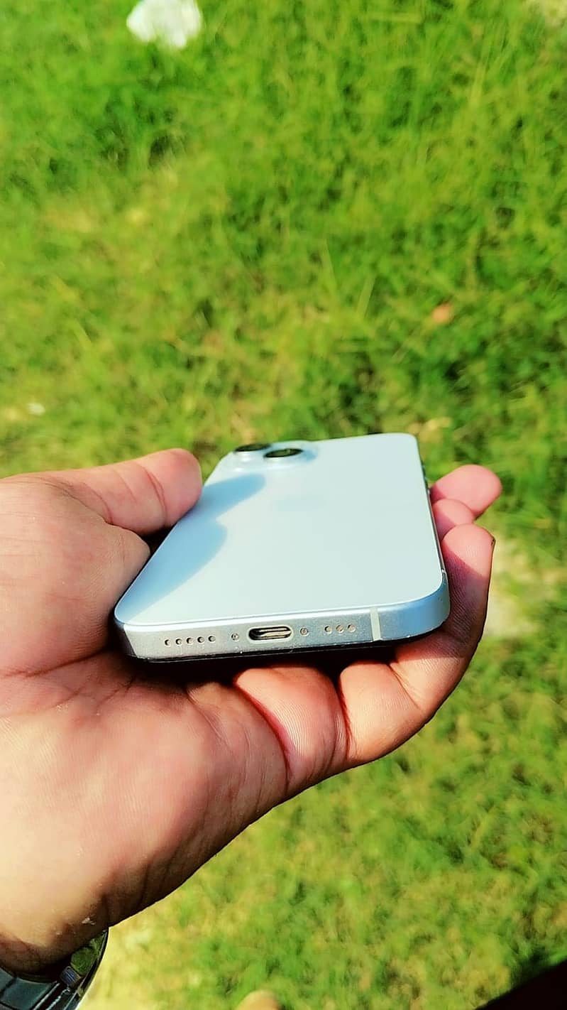 Apple iPhone 15 0