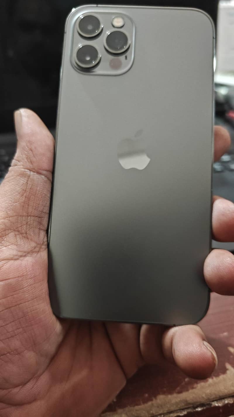 Apple iPhone 12 Pro 1