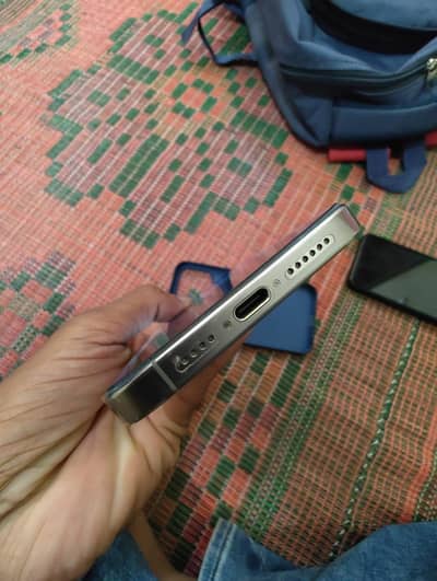 1 TB iphone 15 pro max