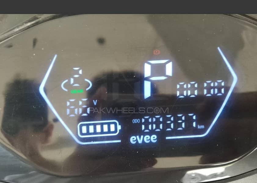 evee mito plus 6