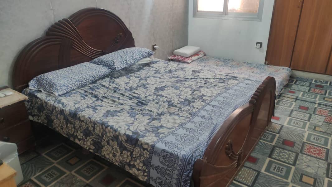 king bed sheesham 12