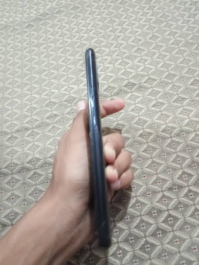 Tecno Pova 6