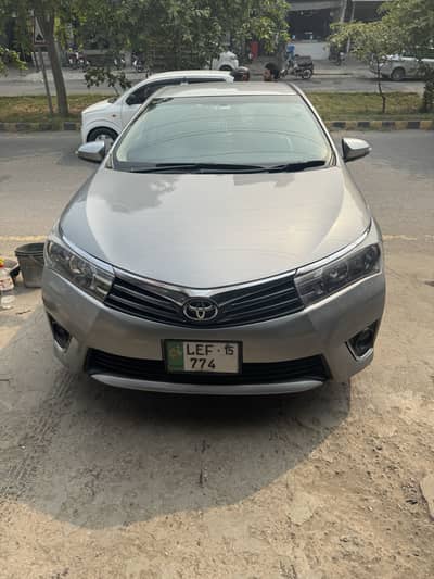 Toyota Corolla Altis 2015