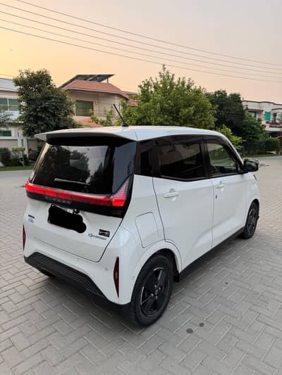 Nissan Sakura 2023