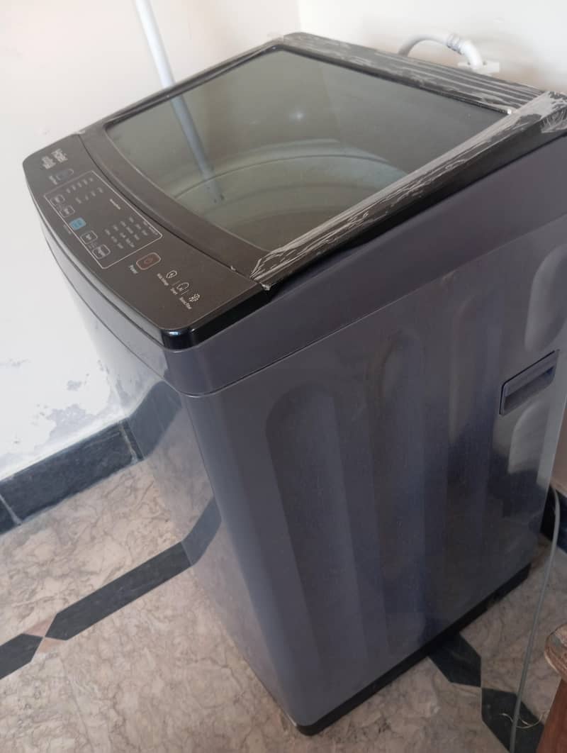 Automatic washing machine 1 year use 1
