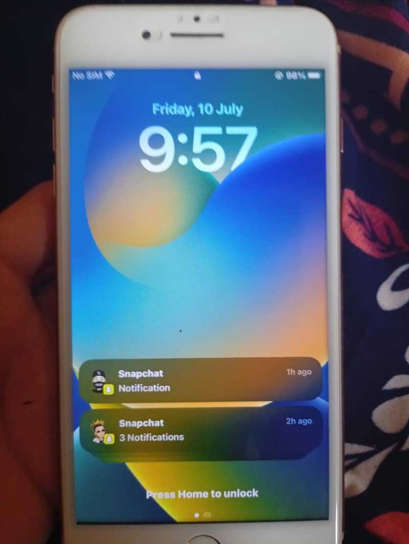 Apple iPhone 8 Plus 3