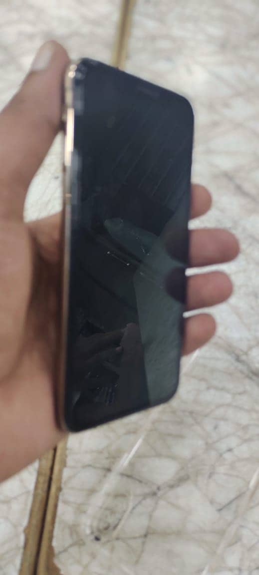 Apple iPhone XS 2