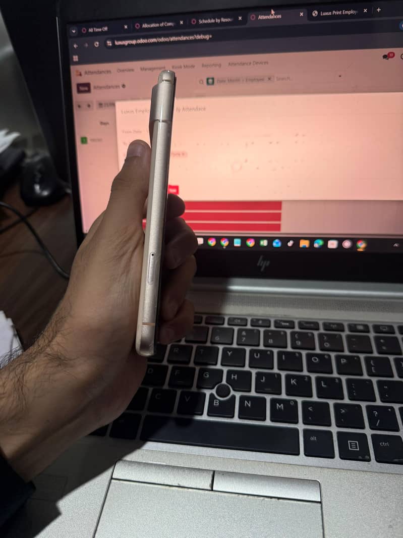 Google Pixel 8 2