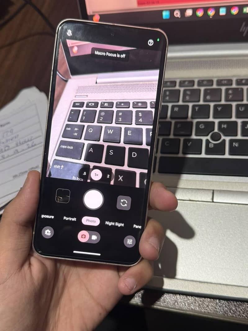 Google Pixel 8 5