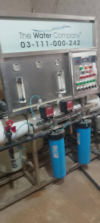 "RO water plant for sale. complete setup. running condition