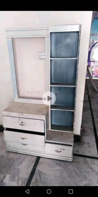 Used dressing table for sale