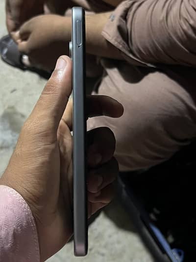 Realme C100i