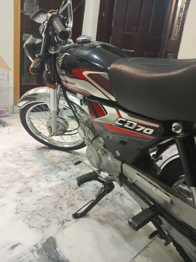 Honda 70 Black