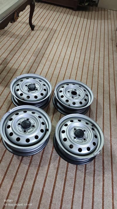Suzuki Alto jenuine company rims