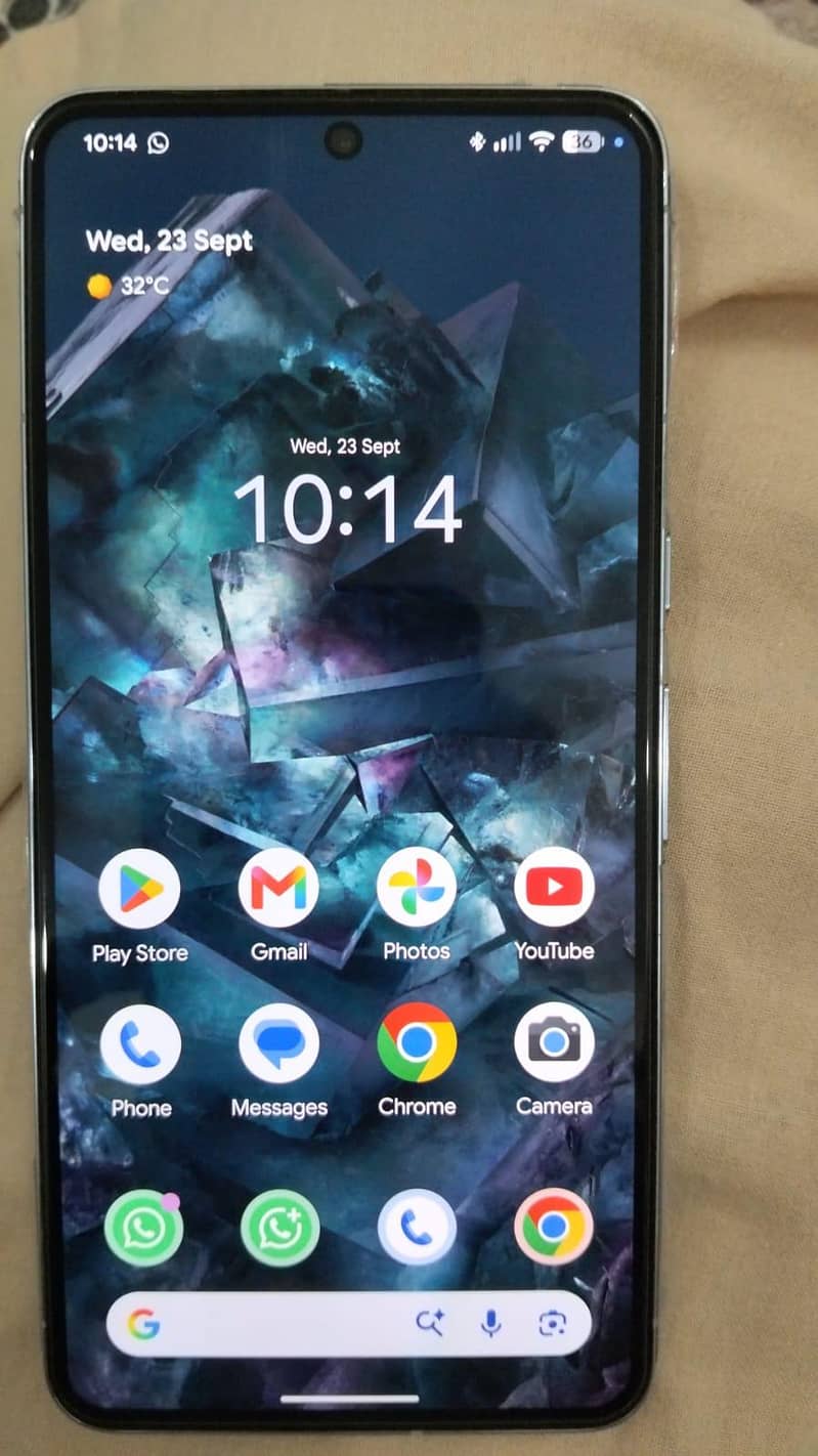 Google pixel 8 pro 6
