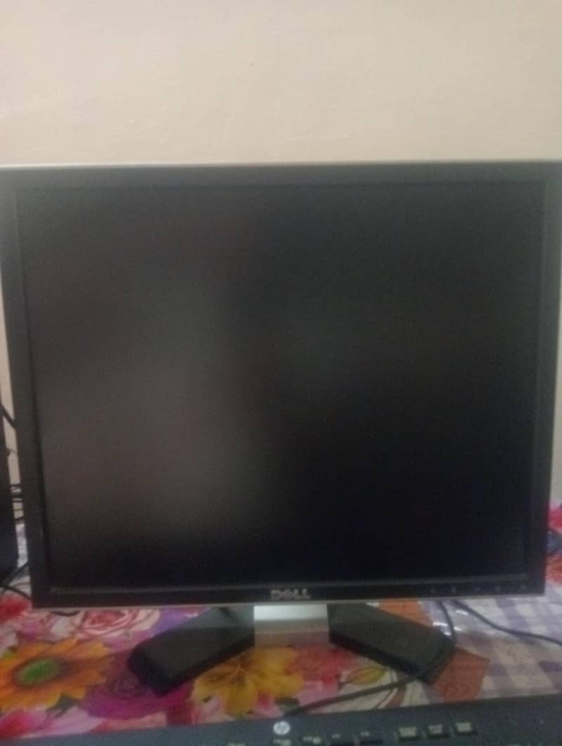 HP DESKTOP PC 0