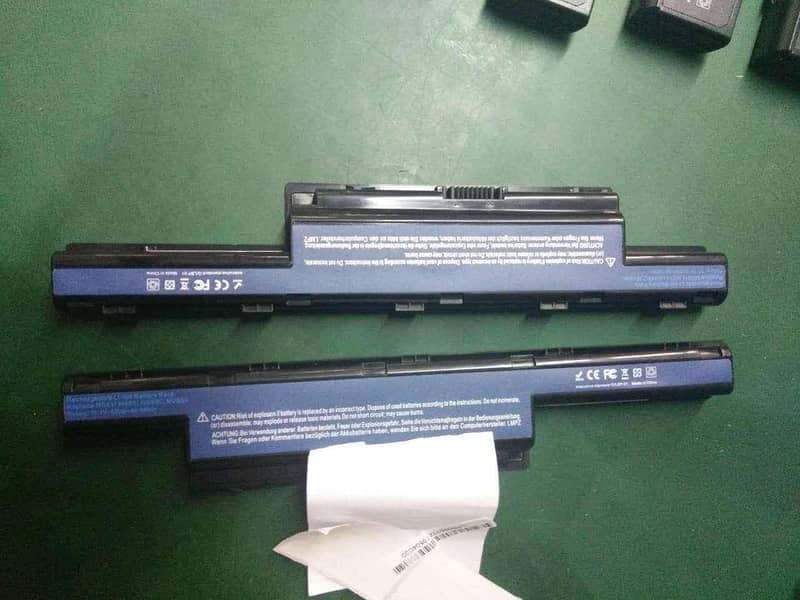 Laptops Battery 8
