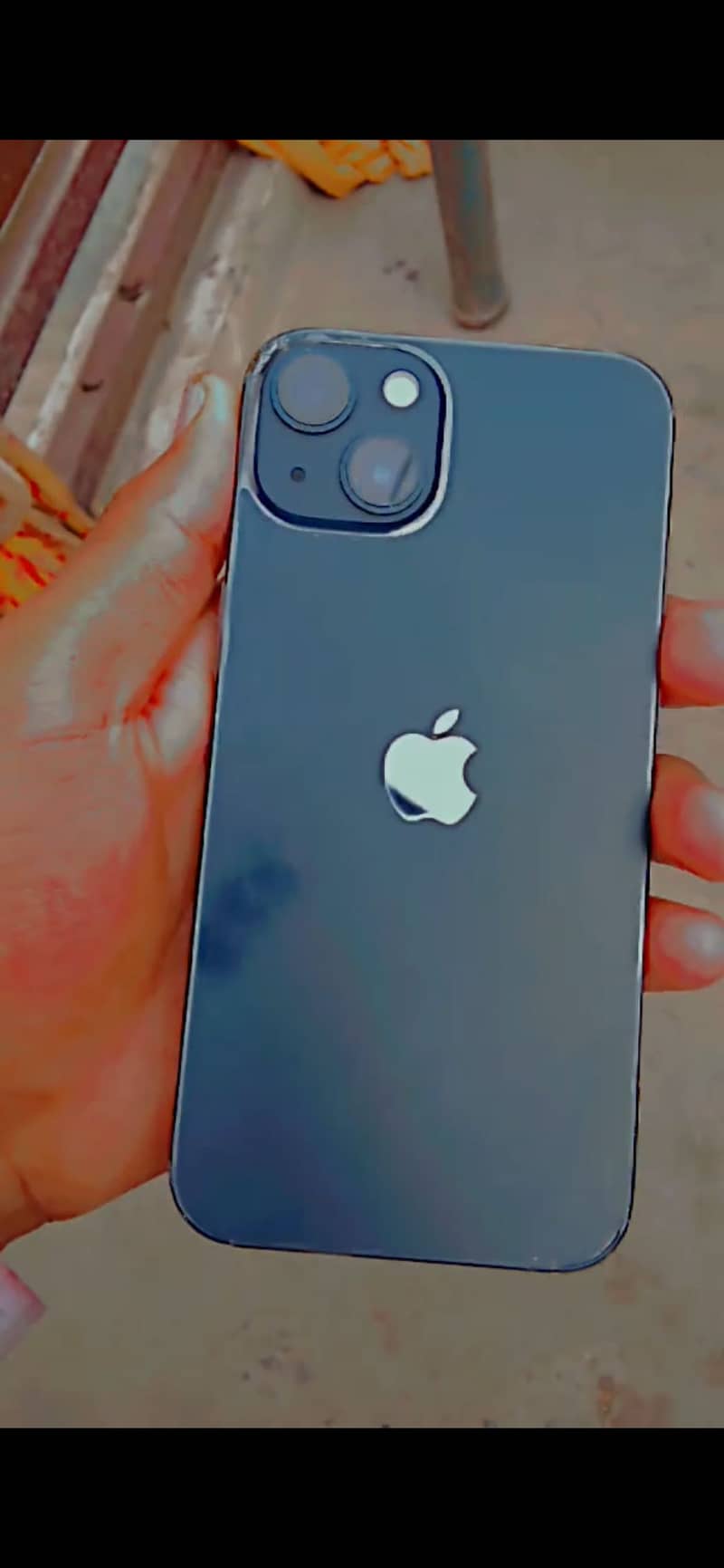 Apple iPhone 13 1