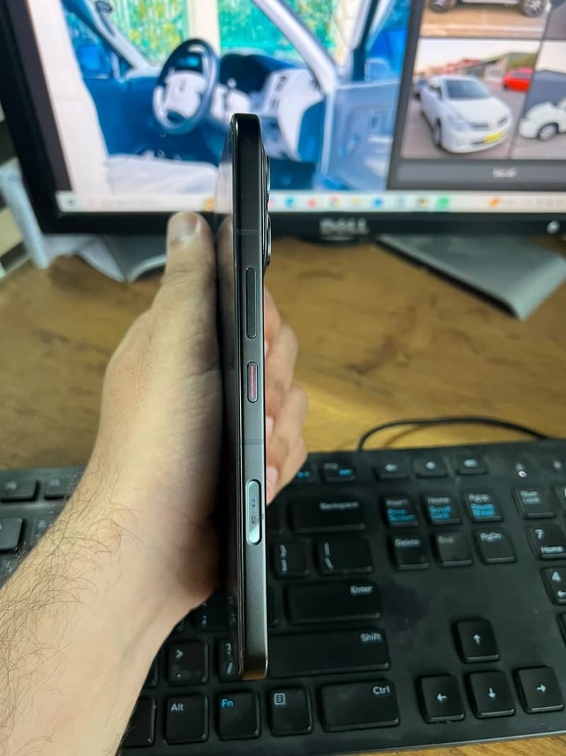 Infinix Note 60 Black 6