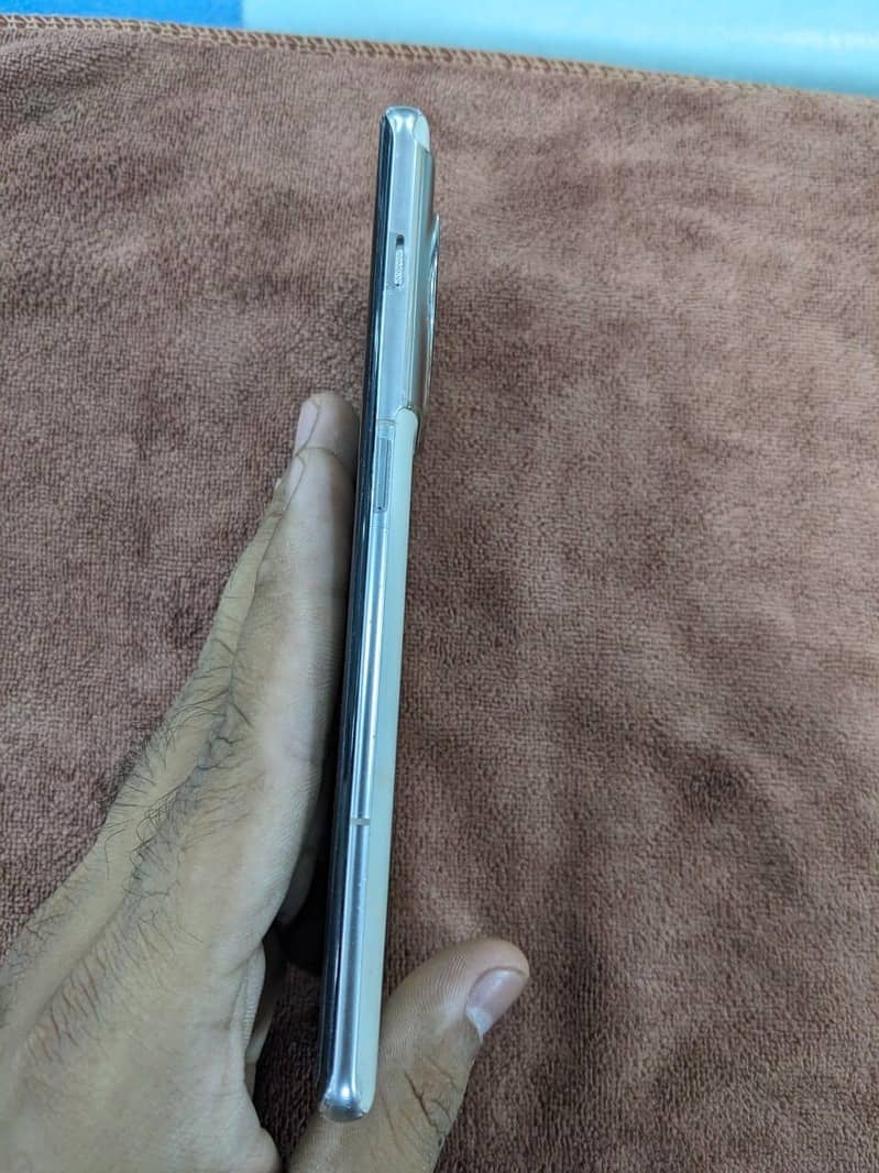 One Plus 11 6
