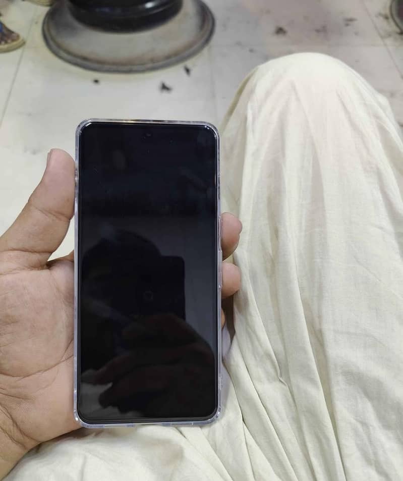 Google Pixel 8 Pro 4