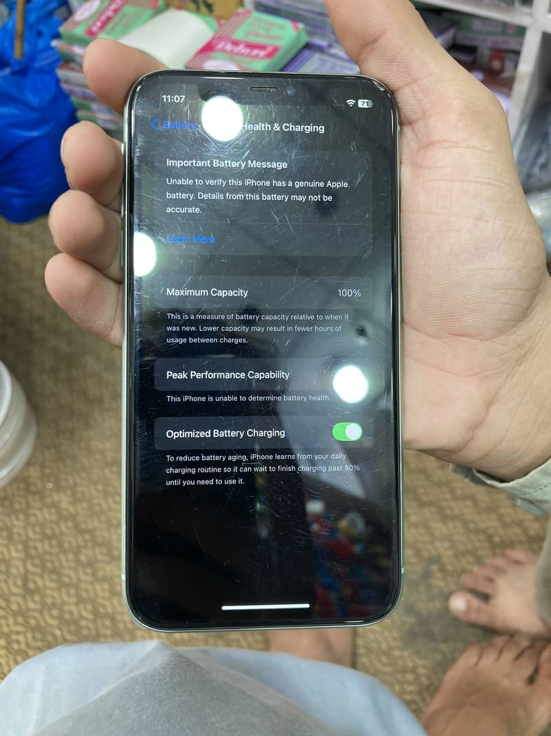 Apple iPhone 11 3