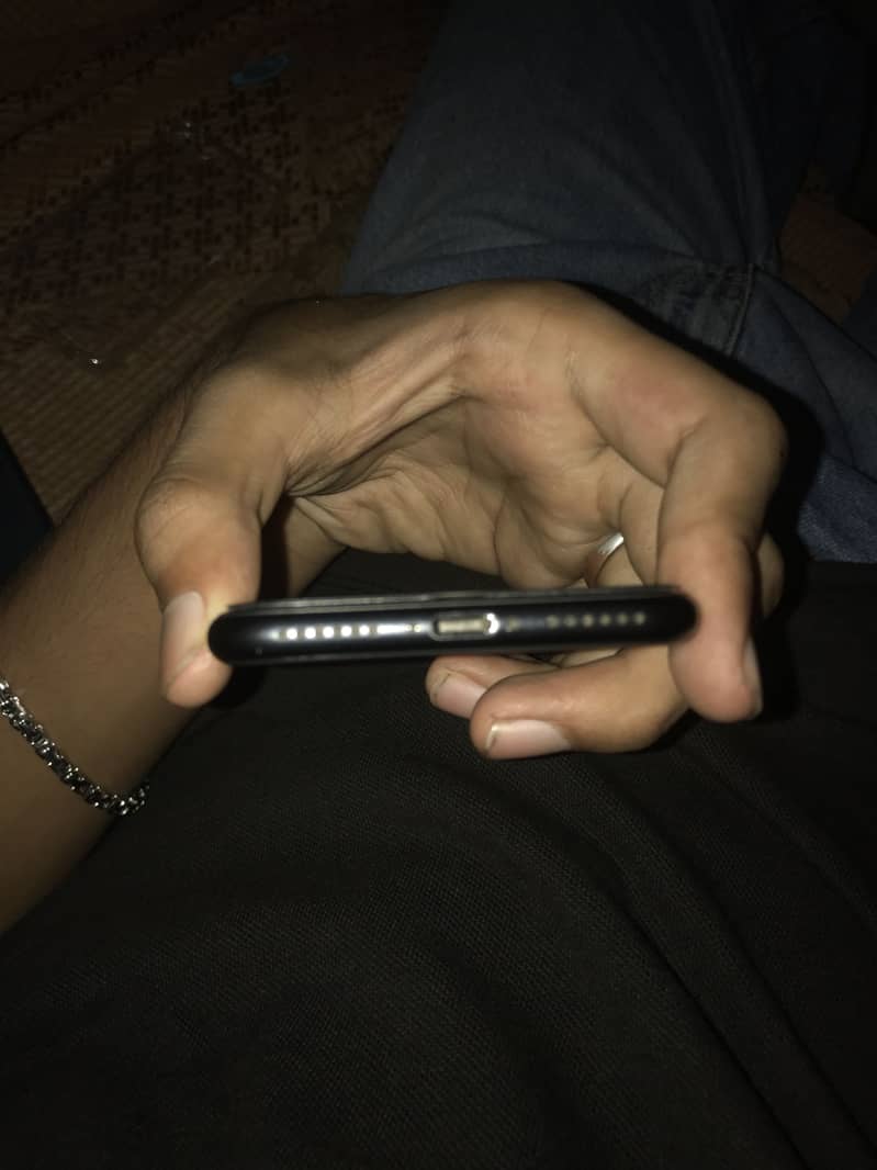 Apple iPhone SE 3