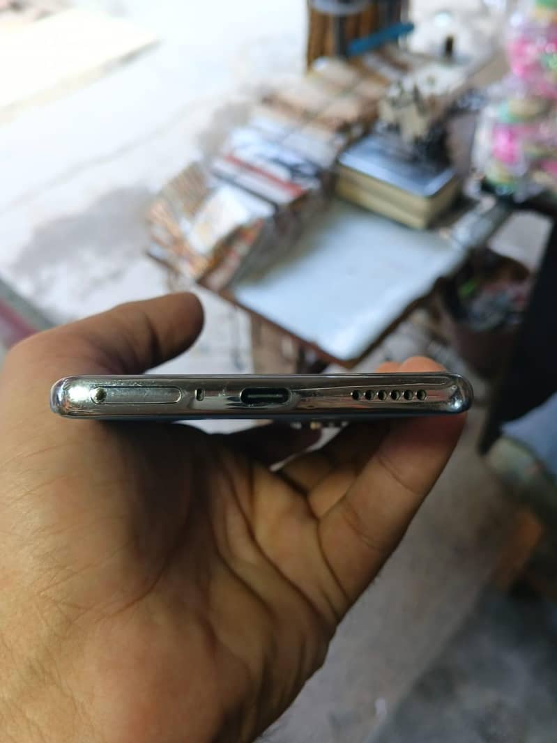 camon40pro 8+5/256 5