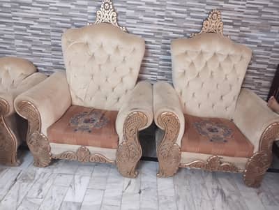 7 Seater Sofa Set In Thrift Price