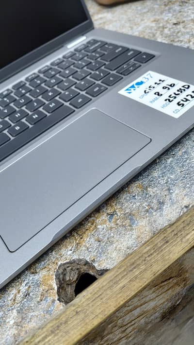 Dell Latitude 5421 – Core i7 11th Gen