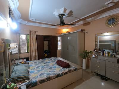1300 Square Feet Flat In Gulshan-E-Iqbal - Block 3 For Sale At Good Location